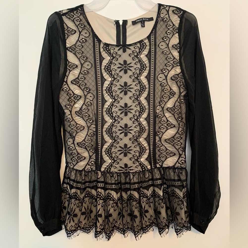 Sweet Rain black and nude lace-paneled long-sleeve peplum top Size S